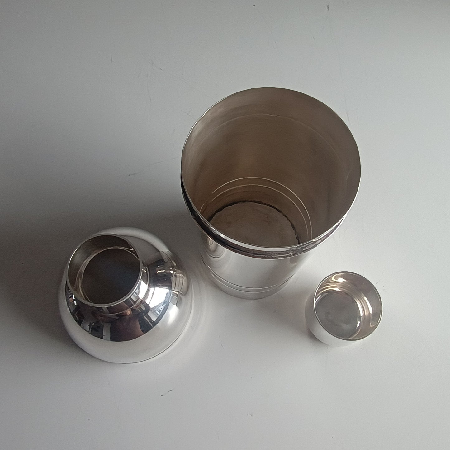 Genuine Art Deco Silver Plated Cocktail Shaker: Streamline Moderne 3-Part Cobbler, XL size