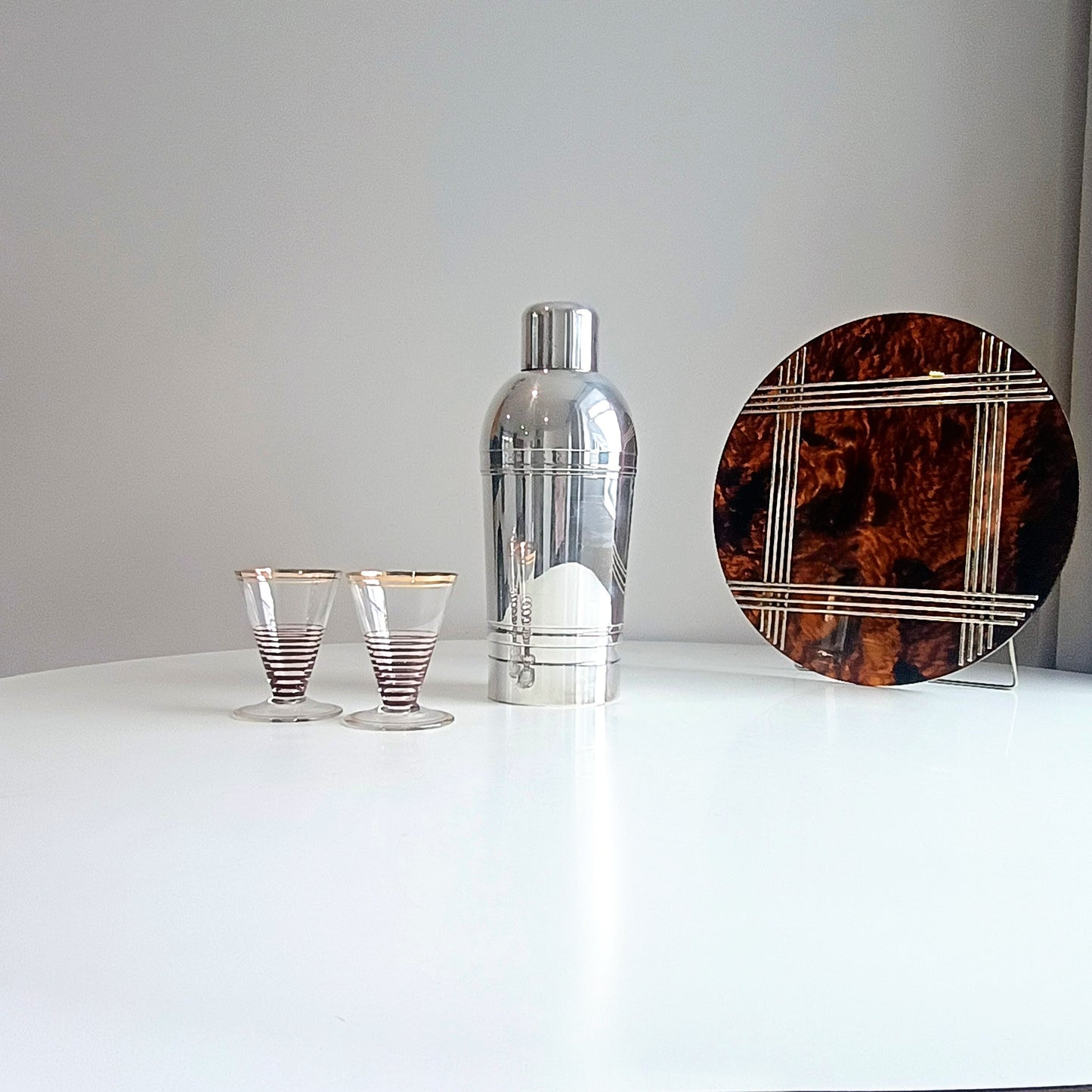 Genuine Art Deco Silver Plated Cocktail Shaker: Streamline Moderne 3-Part Cobbler, XL size