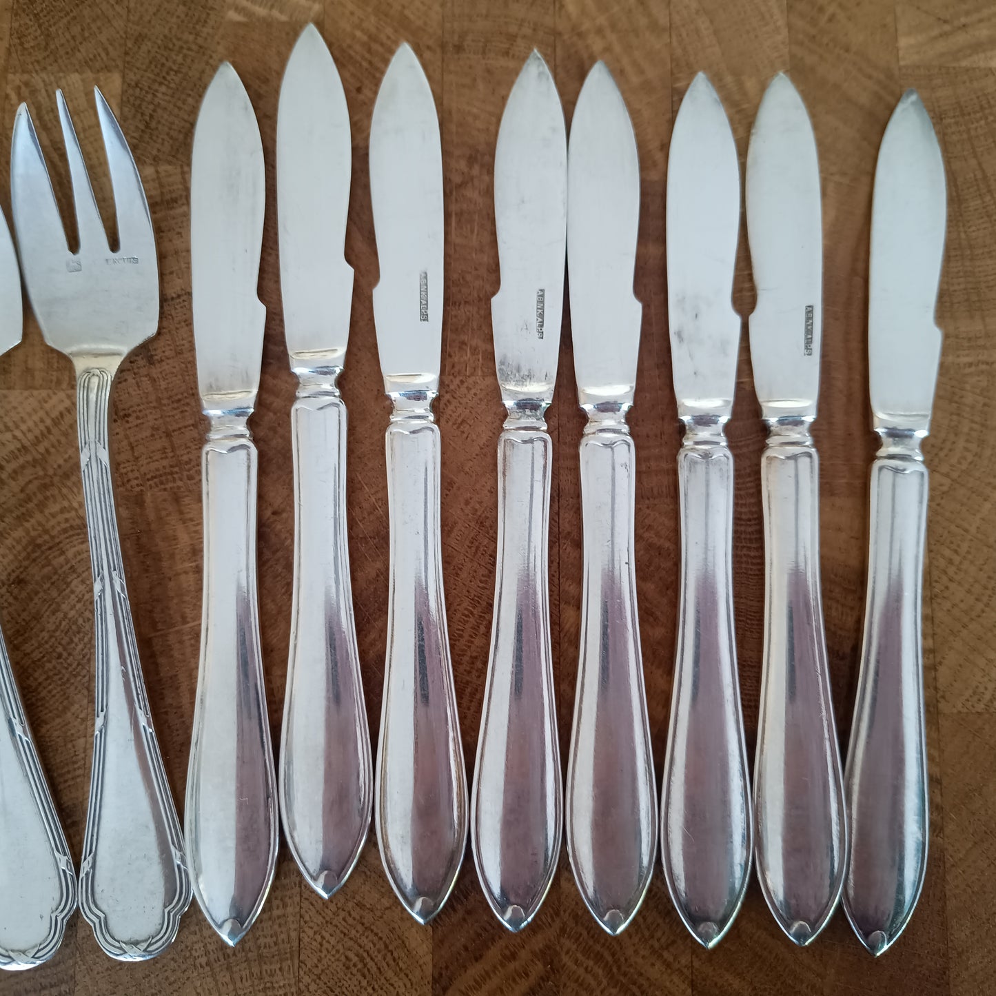 8 Vintage Silver Plated Fruit / Cake Knives: Mid-Century Chippendale, NK Stockholm, Sweden