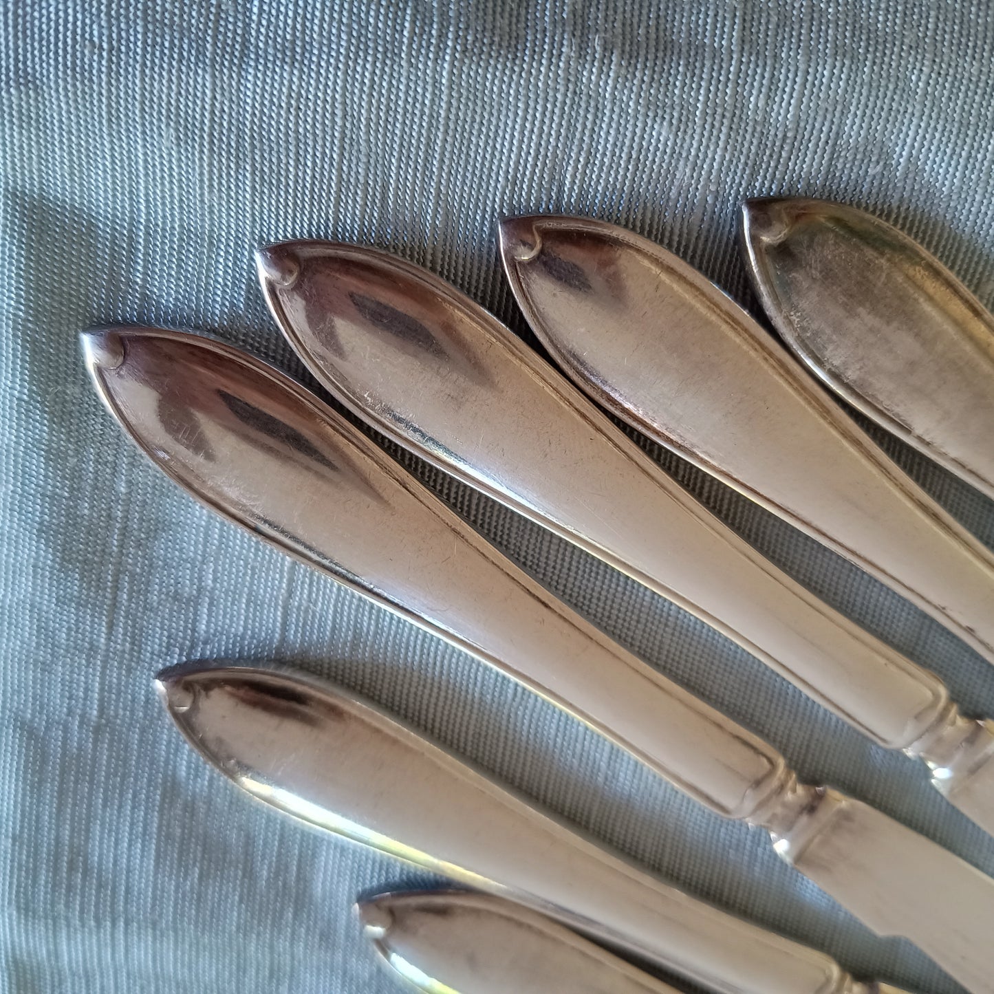 8 Vintage Silver Plated Fruit / Cake Knives: Mid-Century Chippendale, NK Stockholm, Sweden