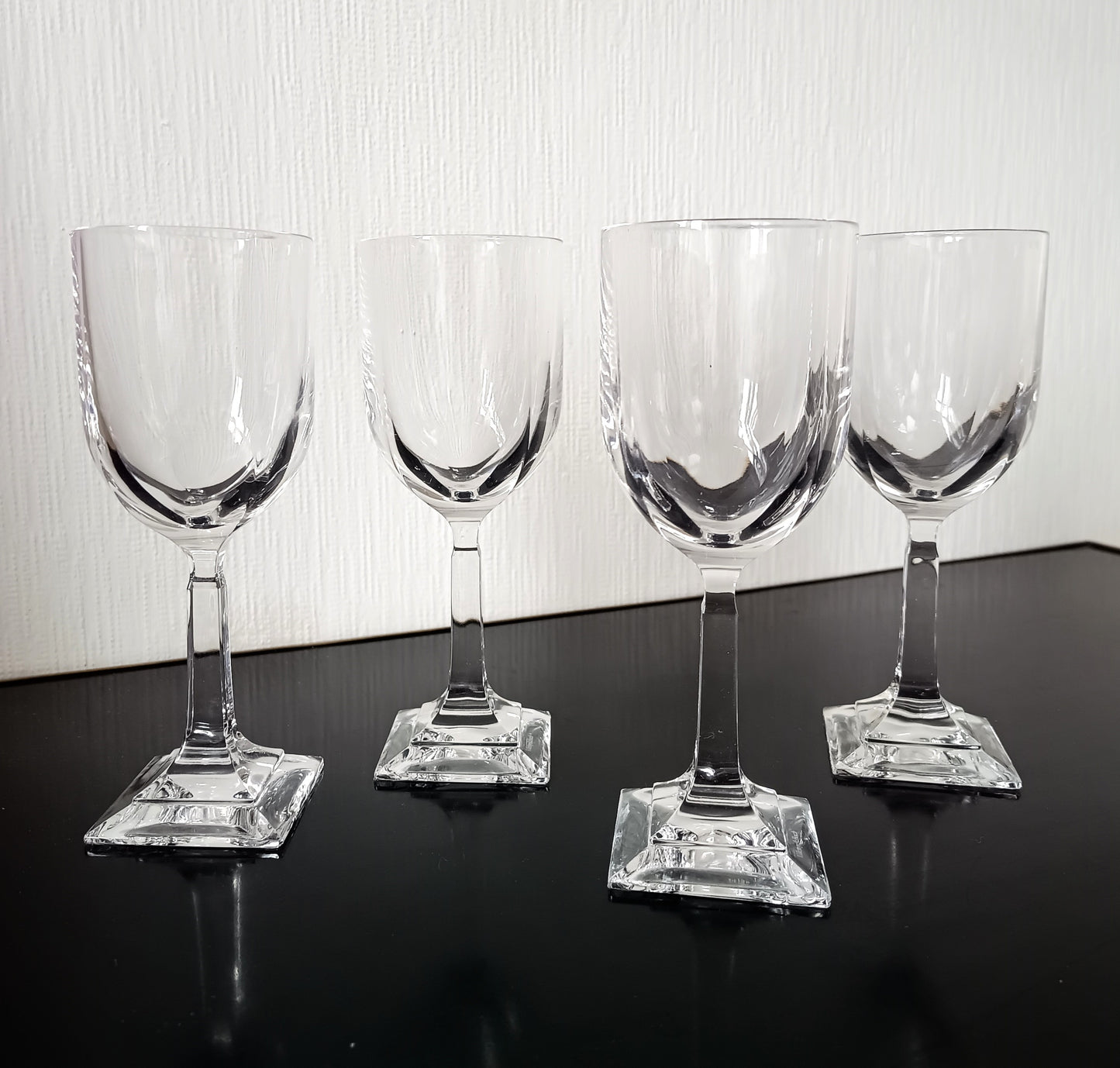 Vintage Villeroy Boch Set of 4 Crystal Wine Glasses: Orangerie Collection, Geometric Foot