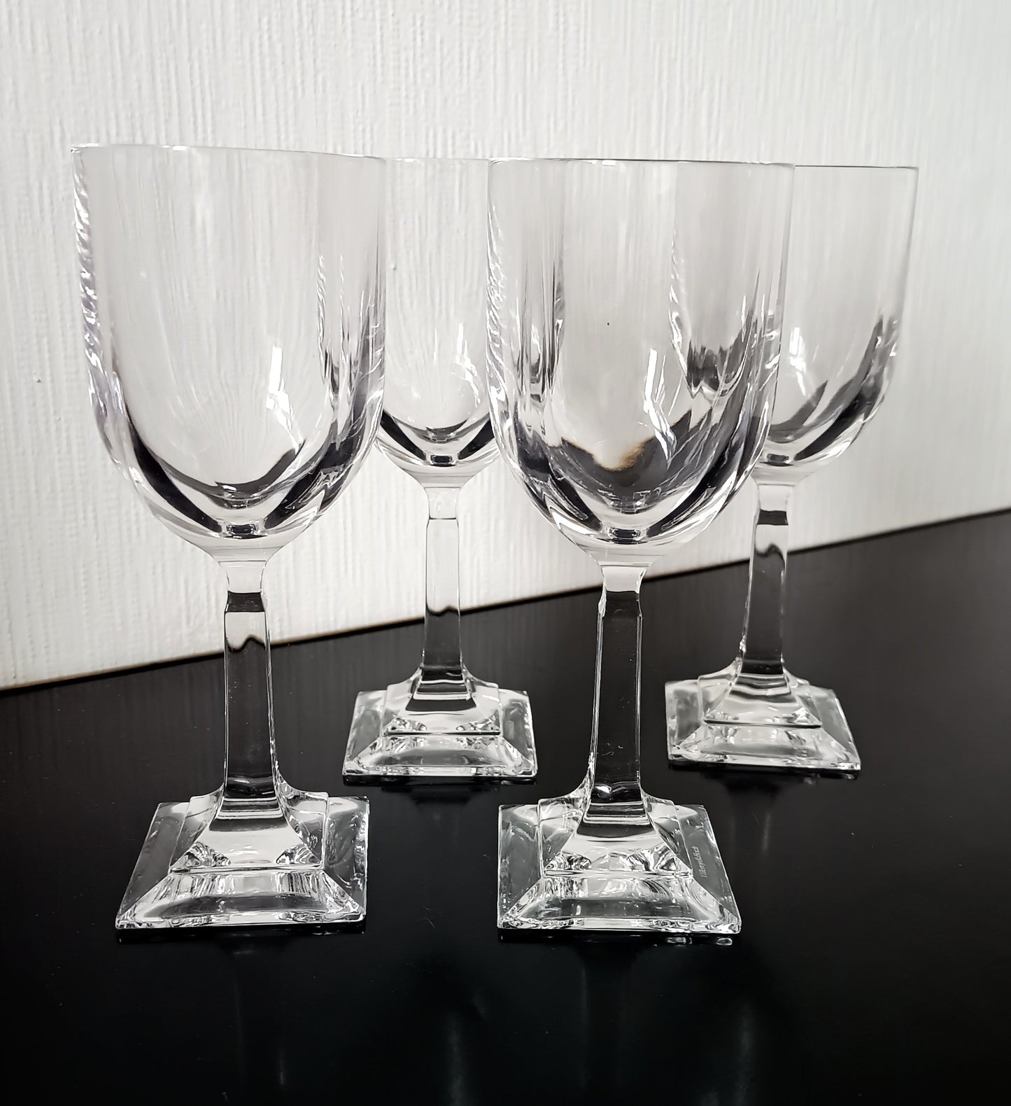 Vintage Villeroy Boch Set of 4 Crystal Wine Glasses: Orangerie Collection, Geometric Foot