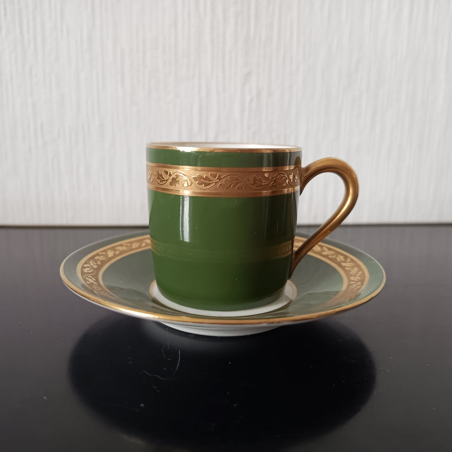 Art Deco Limoges Arlequin Collection: 3 Cups & Saucers, Acid Etched Oak Leaf Gilding, 1929