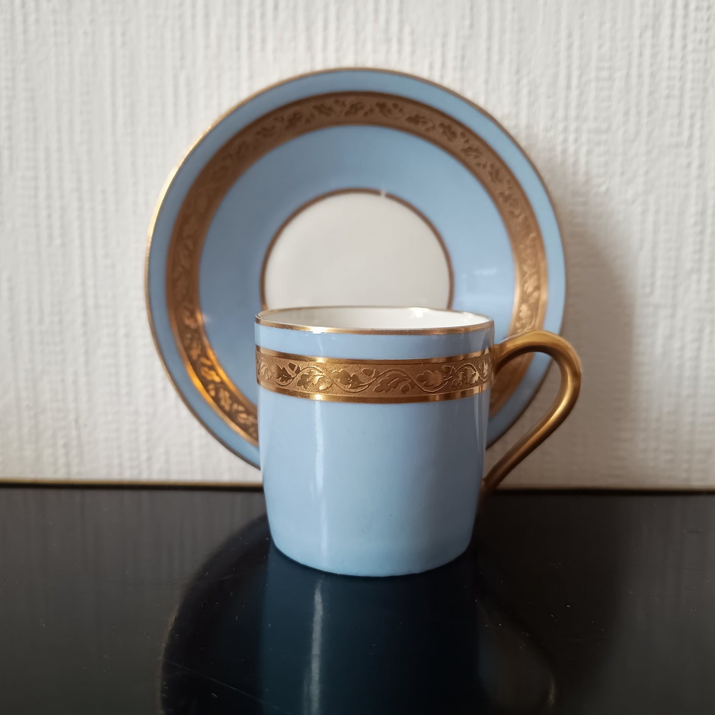 Art Deco Limoges Arlequin Collection: 3 Cups & Saucers, Acid Etched Oak Leaf Gilding, 1929