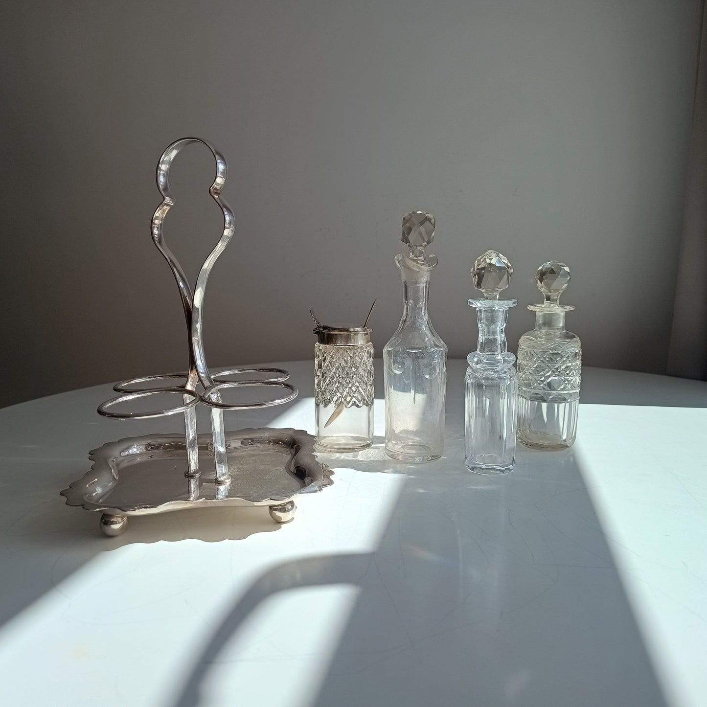 Antique A.E. Furniss & Sons Silver Plate Cruet Stand, 4 Cut Glass Condiment Bottles, Sheffield