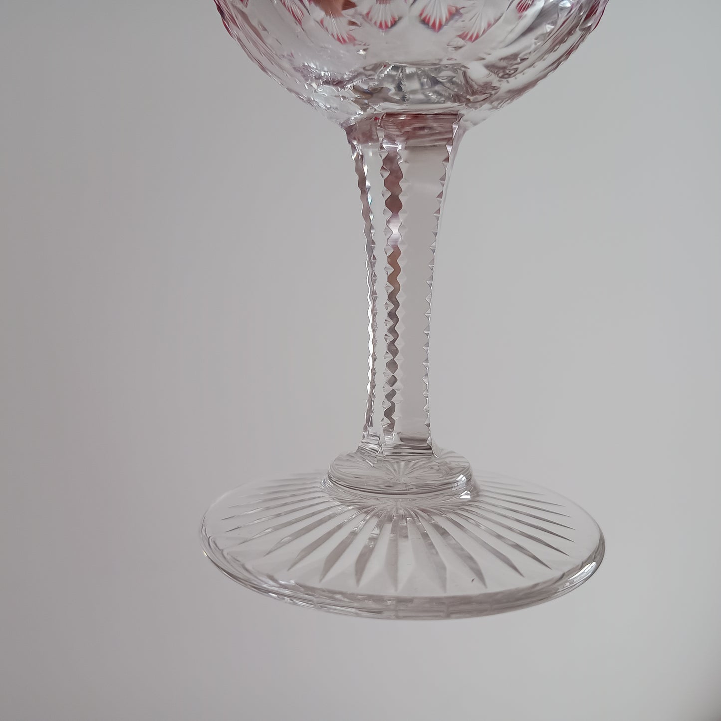 Art Deco English Cut Crystal Wine Glasses: 5 Strawberry Pink, Walsh Walsh, Birmingham 1930s
