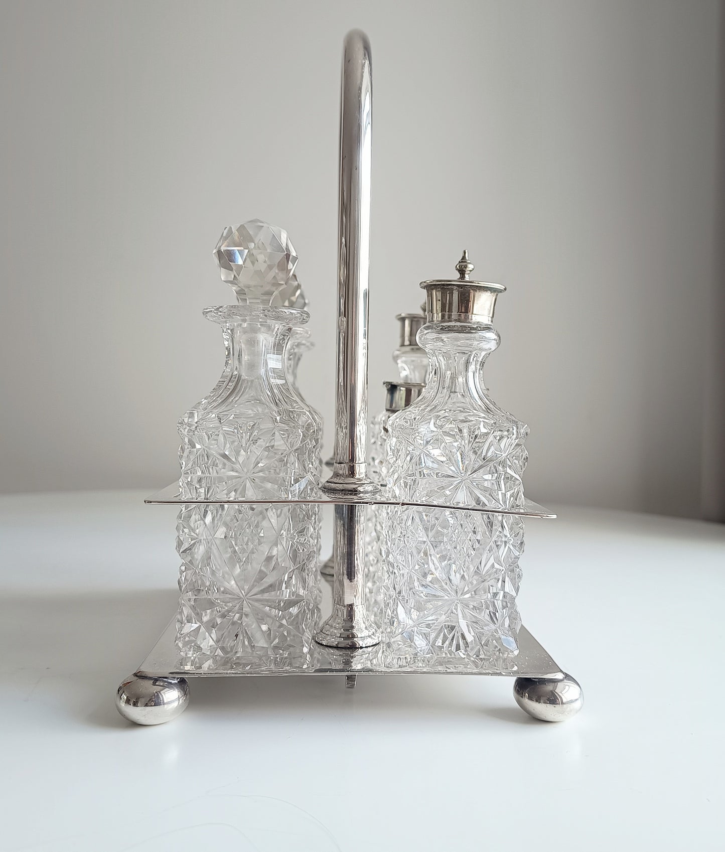 Victorian English Silver Plate Cruet Stand, Cut Glass Bottles Set: Briddon, Sheffield, 1880s
