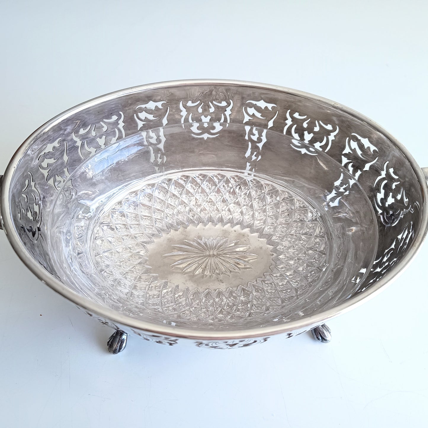 Antique Silver Plate Salad Serving Bowl: Curved Handles, Acanthus Feet, Belle Epoque