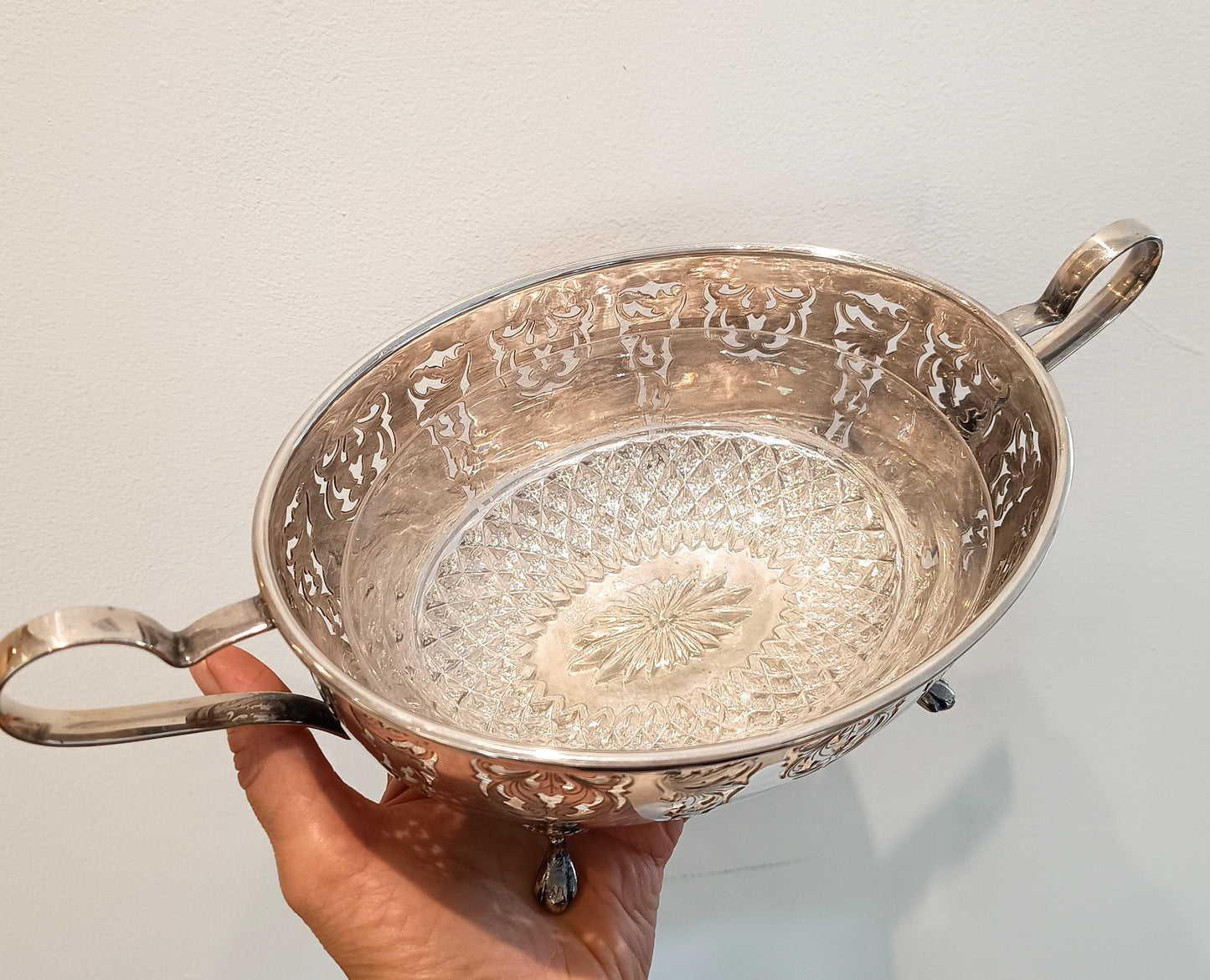 Antique Silver Plate Salad Serving Bowl: Curved Handles, Acanthus Feet, Belle Epoque