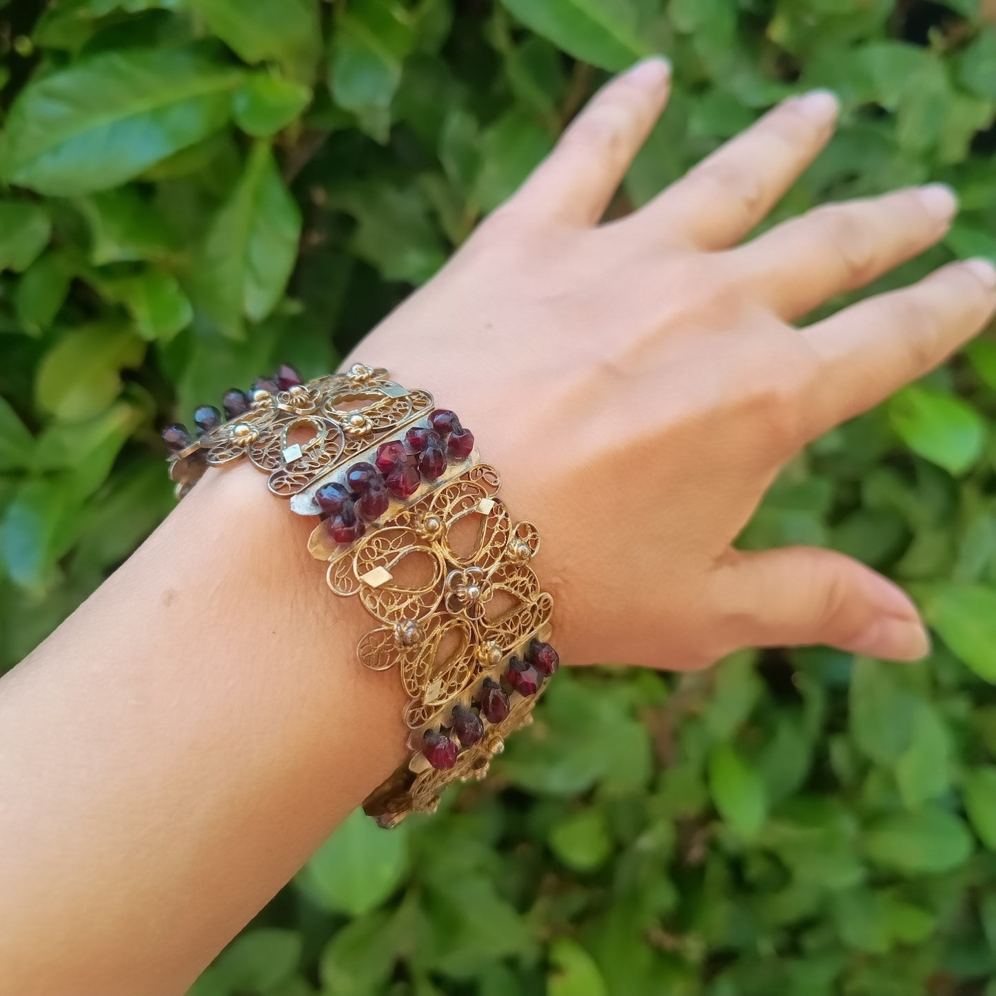 Antique 19thc Swiss Nidwalden Silver Filigree Pyrope Garnet Halbatti Bracelet: Alpine Folk ArtAuthentic 19th-century Swiss "Halbatti" panel bracelet from the Canton of Nidwalden. 

A rare example of regional alpine Trachtenschmuck (traditional folk costum