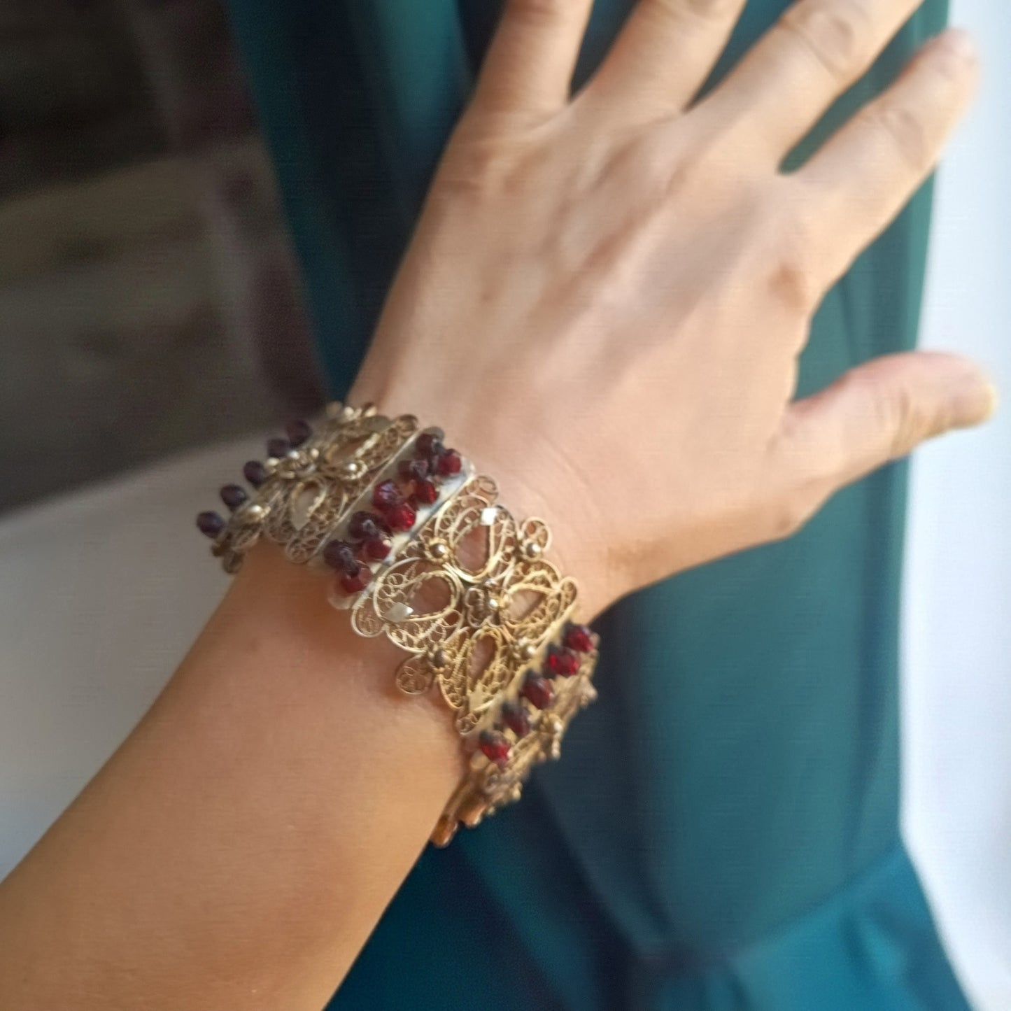 Antique 19thc Swiss Nidwalden Silver Filigree Pyrope Garnet Halbatti Bracelet: Alpine Folk ArtAuthentic 19th-century Swiss "Halbatti" panel bracelet from the Canton of Nidwalden. 

A rare example of regional alpine Trachtenschmuck (traditional folk costum