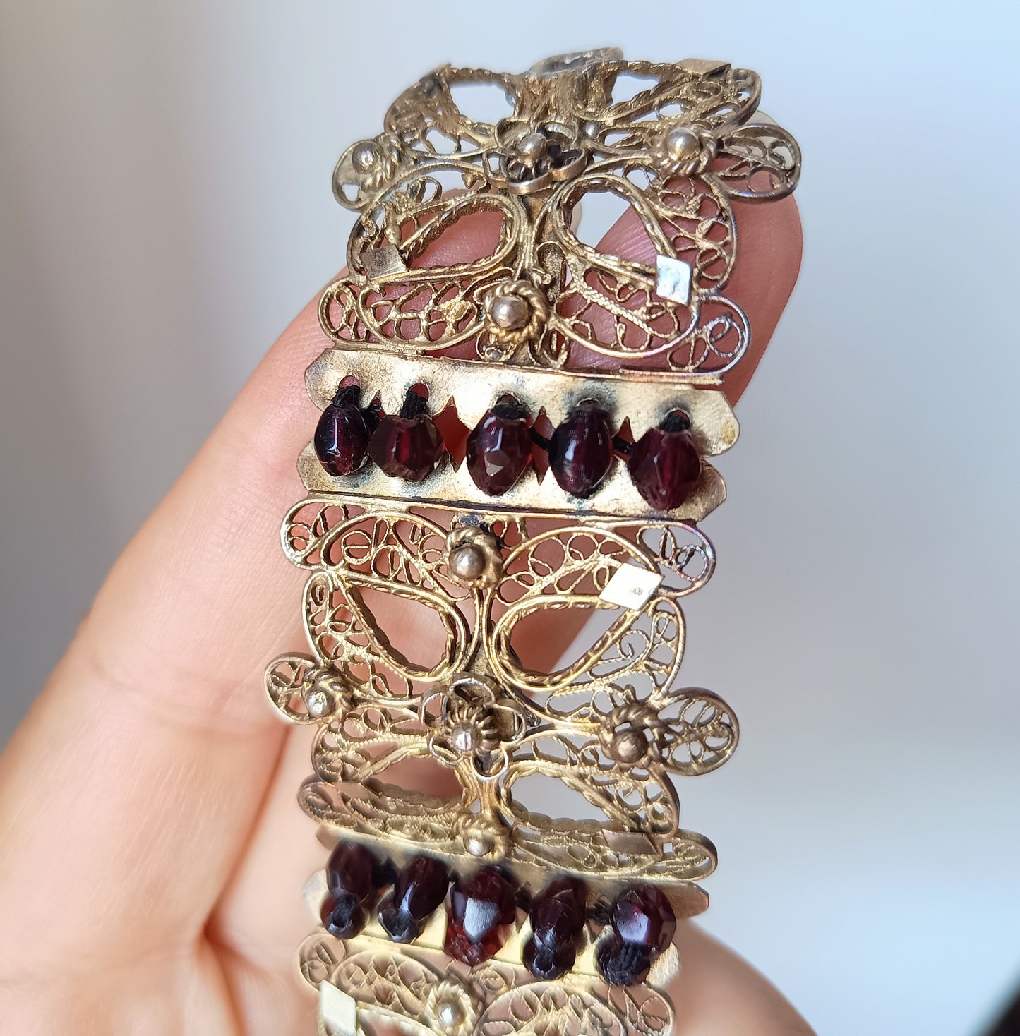 Antique 19thc Swiss Nidwalden Silver Filigree Pyrope Garnet Halbatti Bracelet: Alpine Folk ArtAuthentic 19th-century Swiss "Halbatti" panel bracelet from the Canton of Nidwalden. 

A rare example of regional alpine Trachtenschmuck (traditional folk costum