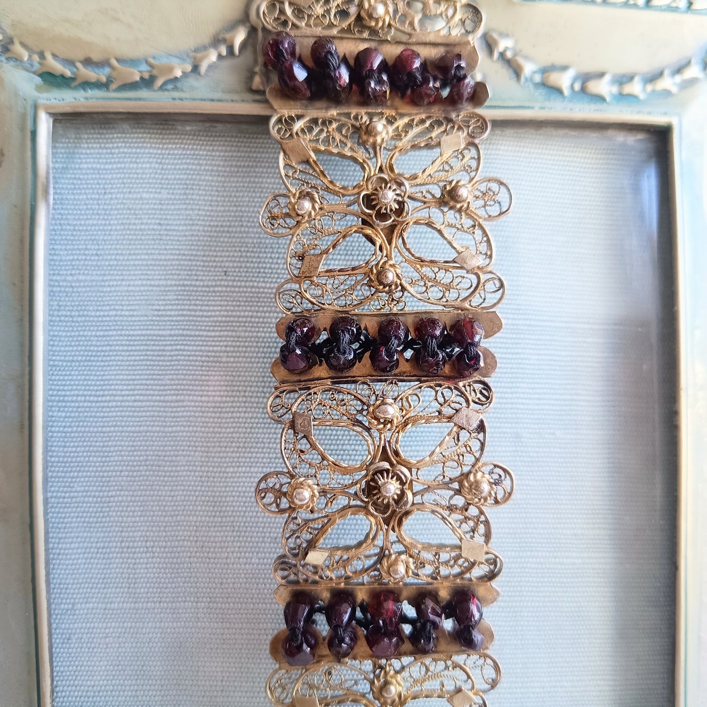 Antique 19thc Swiss Nidwalden Silver Filigree Pyrope Garnet Halbatti Bracelet: Alpine Folk ArtAuthentic 19th-century Swiss "Halbatti" panel bracelet from the Canton of Nidwalden. 

A rare example of regional alpine Trachtenschmuck (traditional folk costum
