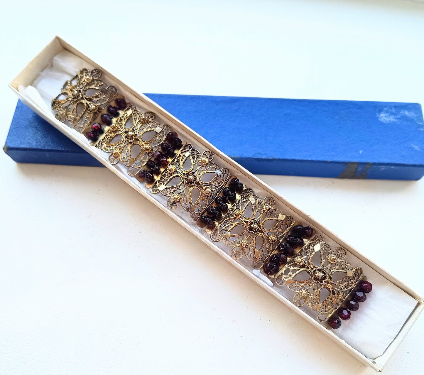 Antique 19thc Swiss Nidwalden Silver Filigree Pyrope Garnet Halbatti Bracelet: Alpine Folk ArtAuthentic 19th-century Swiss "Halbatti" panel bracelet from the Canton of Nidwalden. 

A rare example of regional alpine Trachtenschmuck (traditional folk costum