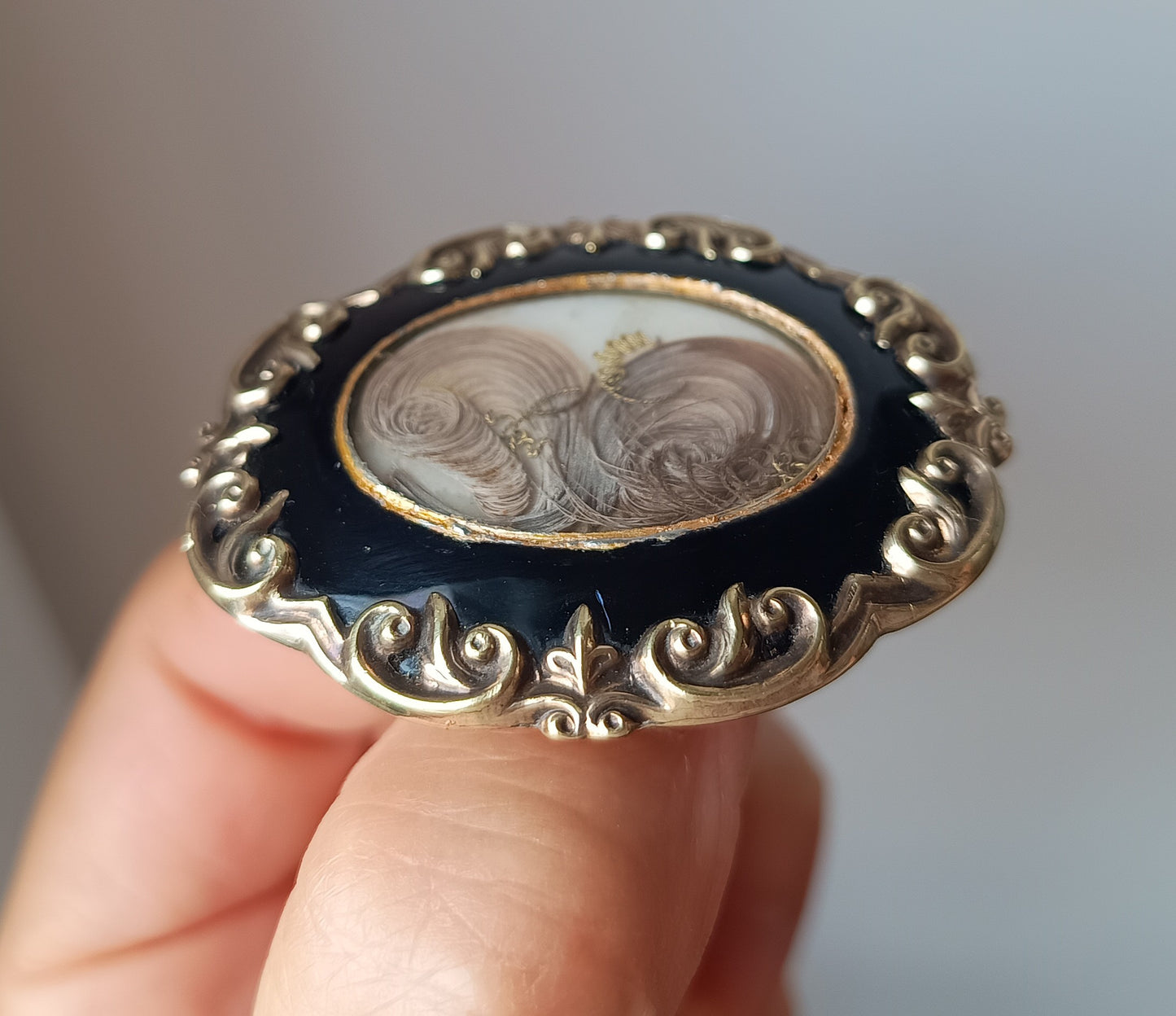 Authentic Victorian Gothic Mourning Brooch c.1860, Pinchbeck & Black Enamel Hairwork Locket
