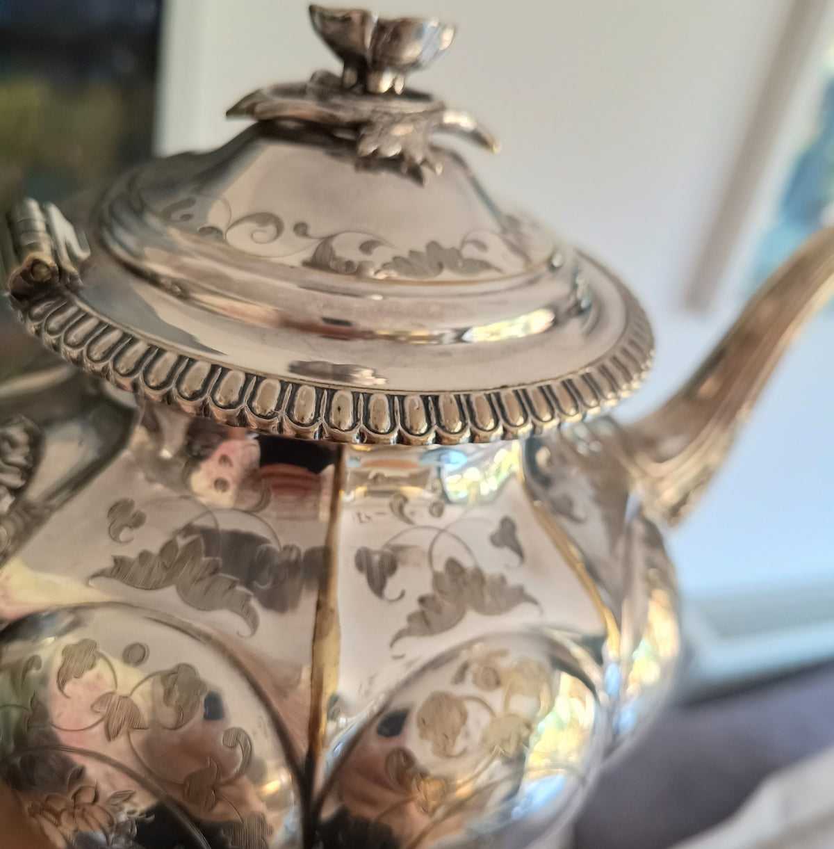 Antique W & G Sissons Silver Plated Teapot Biscuits / Sugar Bowl, Melon Shape, Pheasant Crest