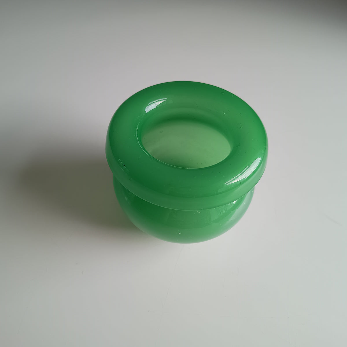 Vintage English Stevens and Williams Alabaster Glass Cabinet Vase, Jade Green 1920s, Stourbridge