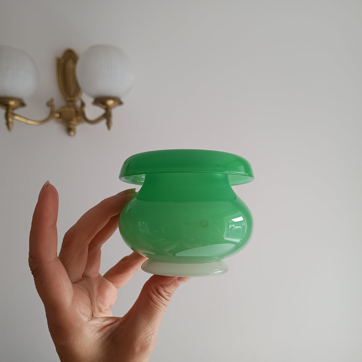 Vintage English Stevens and Williams Alabaster Glass Cabinet Vase, Jade Green 1920s, Stourbridge