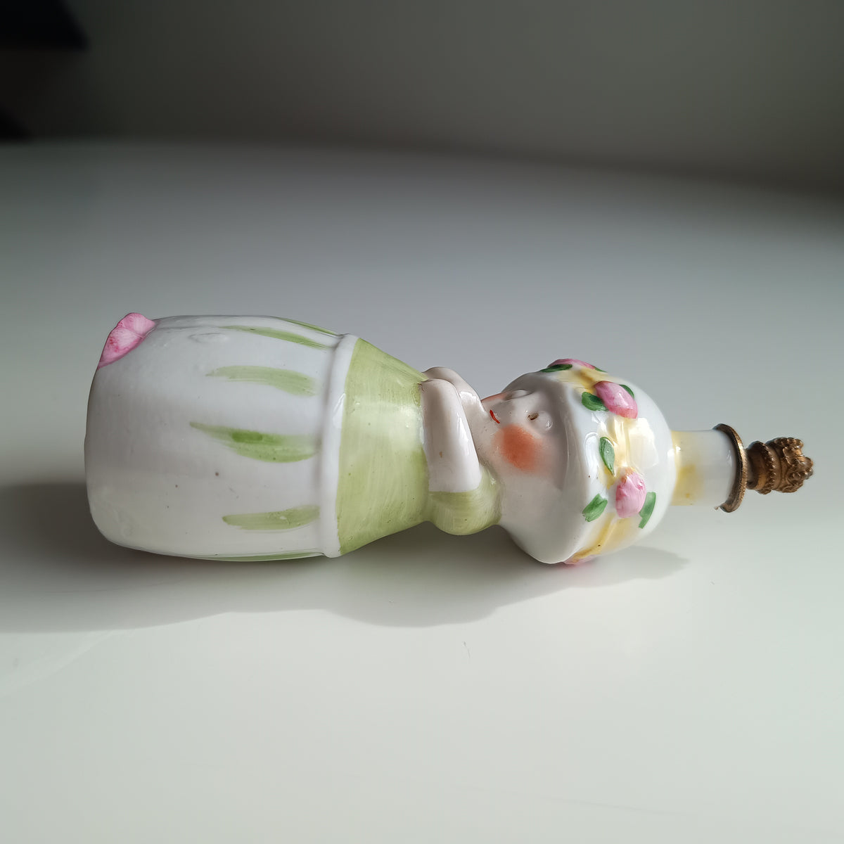 Antique German Art Deco Novelty Anthropomorphic Scent Perfume Bottle: Little Girl, Crown Top
