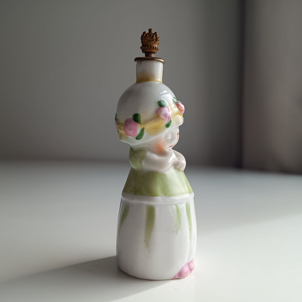 Antique German Art Deco Novelty Anthropomorphic Scent Perfume Bottle: Little Girl, Crown Top