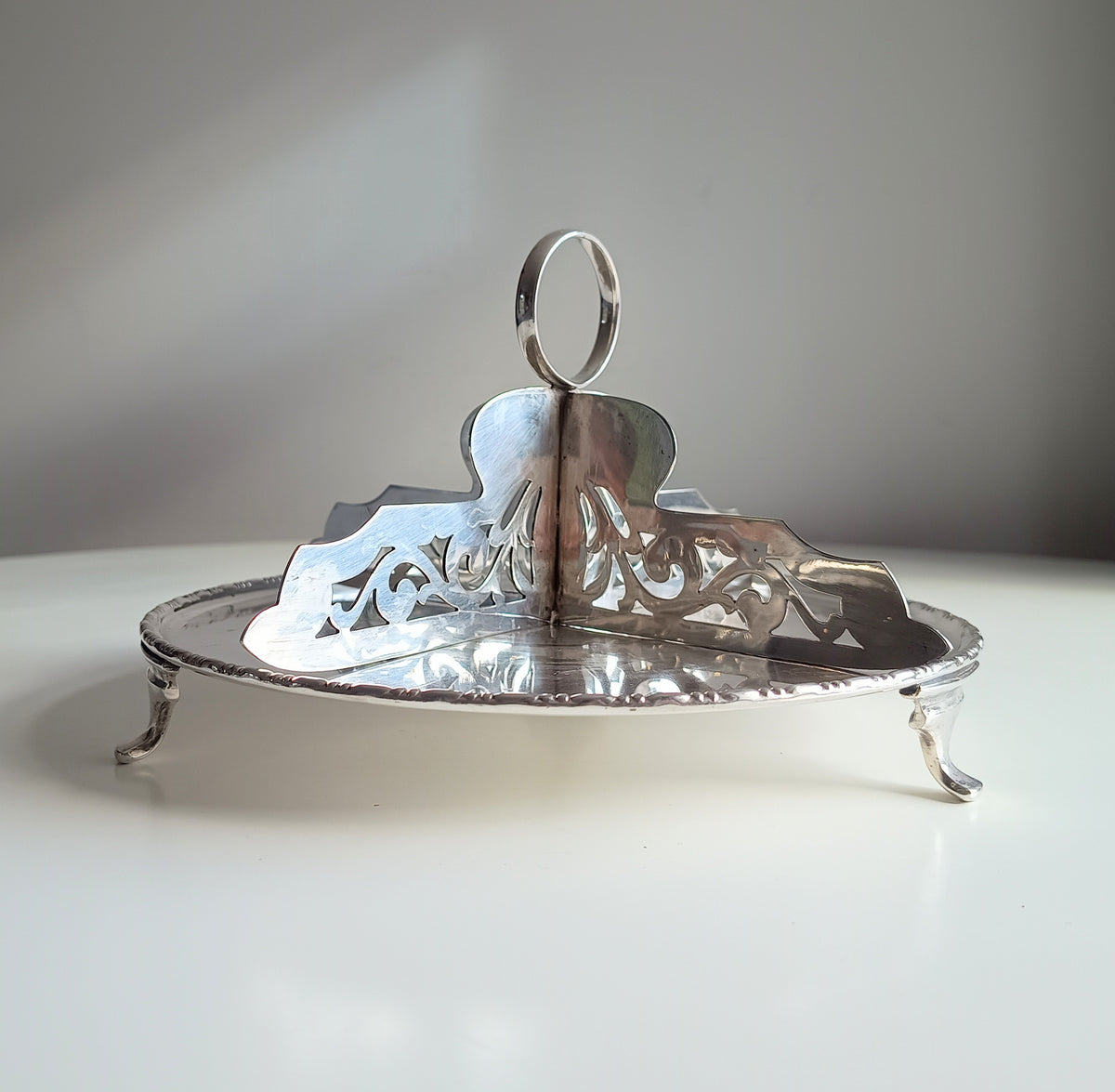Antique English Silver Plate Afternoon Tea Sandwiches / Cake Stand, Reticulated Dividers