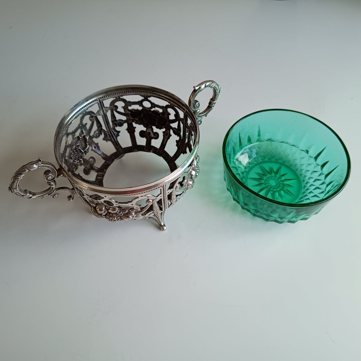 Signed WMF Art Nouveau silver tone Snacks Bowl or Jam Jelly Basket circa 1890 to 1905 with Cut out Design Jugendstil Vienna Cessation Era