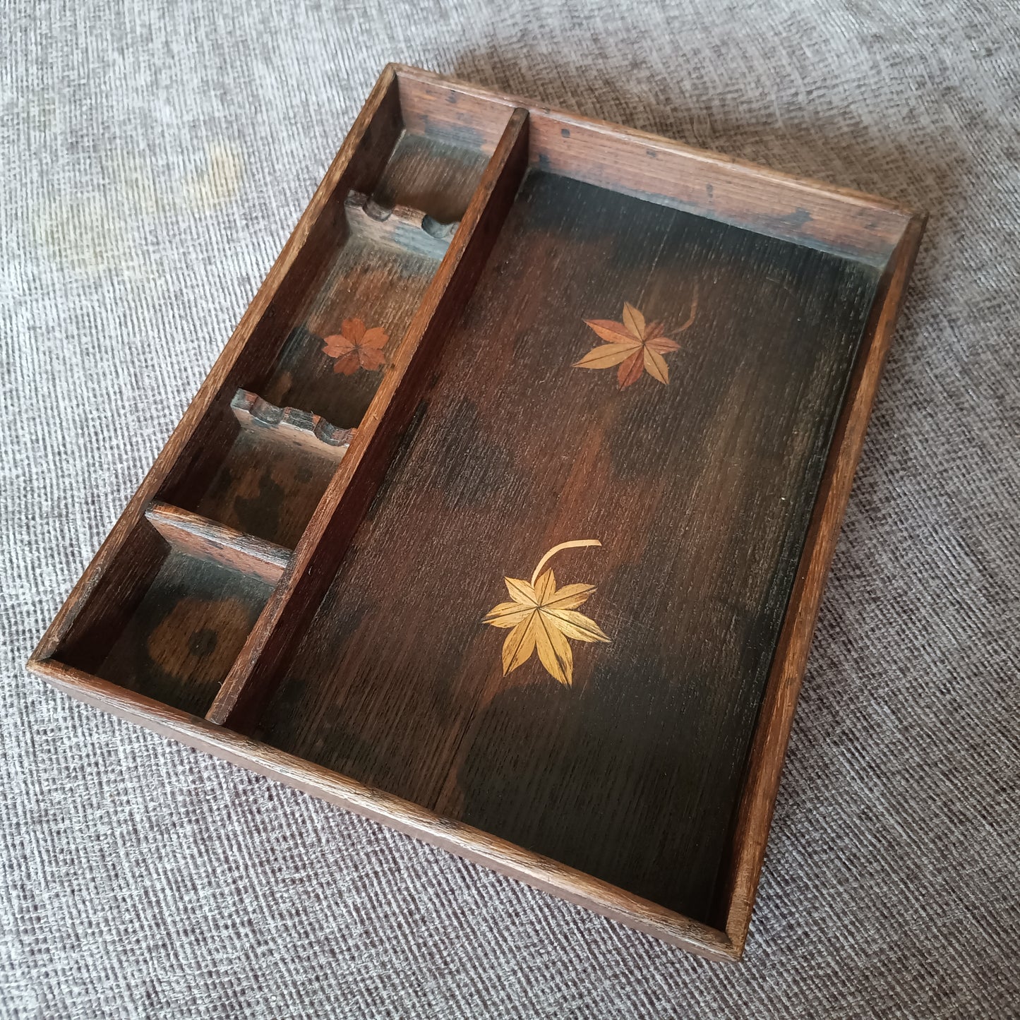 Quality French Belle Epoque Japonisme Desk Tidy Wooden Inlay Pen Stand with Yellow Glass Ink Bottle and Embossed Leather Blotter 1890s