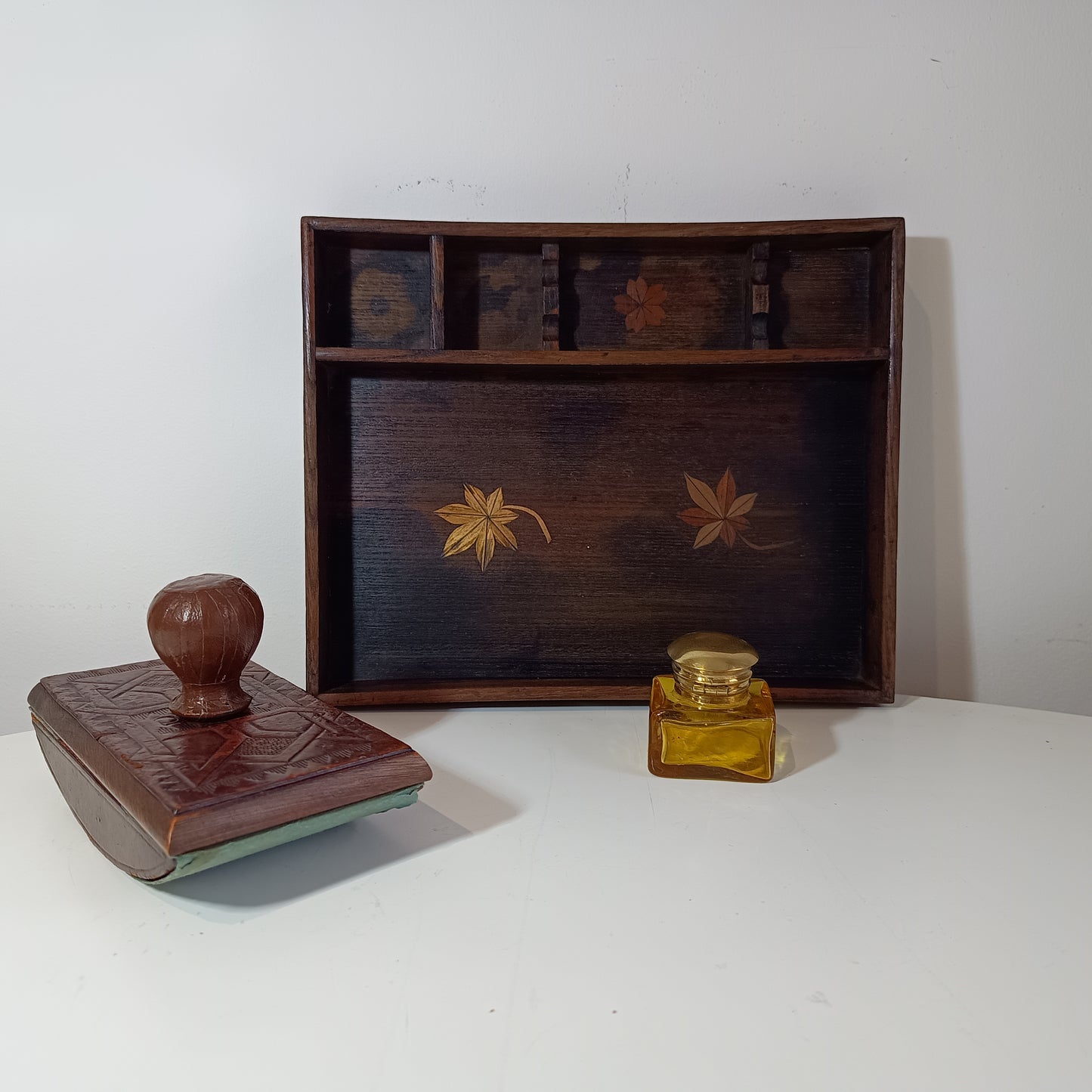 Quality French Belle Epoque Japonisme Desk Tidy Wooden Inlay Pen Stand with Yellow Glass Ink Bottle and Embossed Leather Blotter 1890s