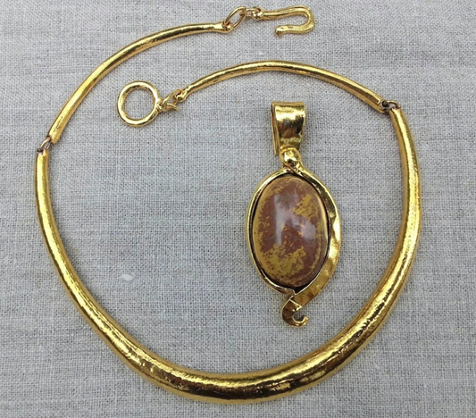 Vintage 1980s Modernist Runway Designer Necklace with Detachable Semi Precious Stone Pendant