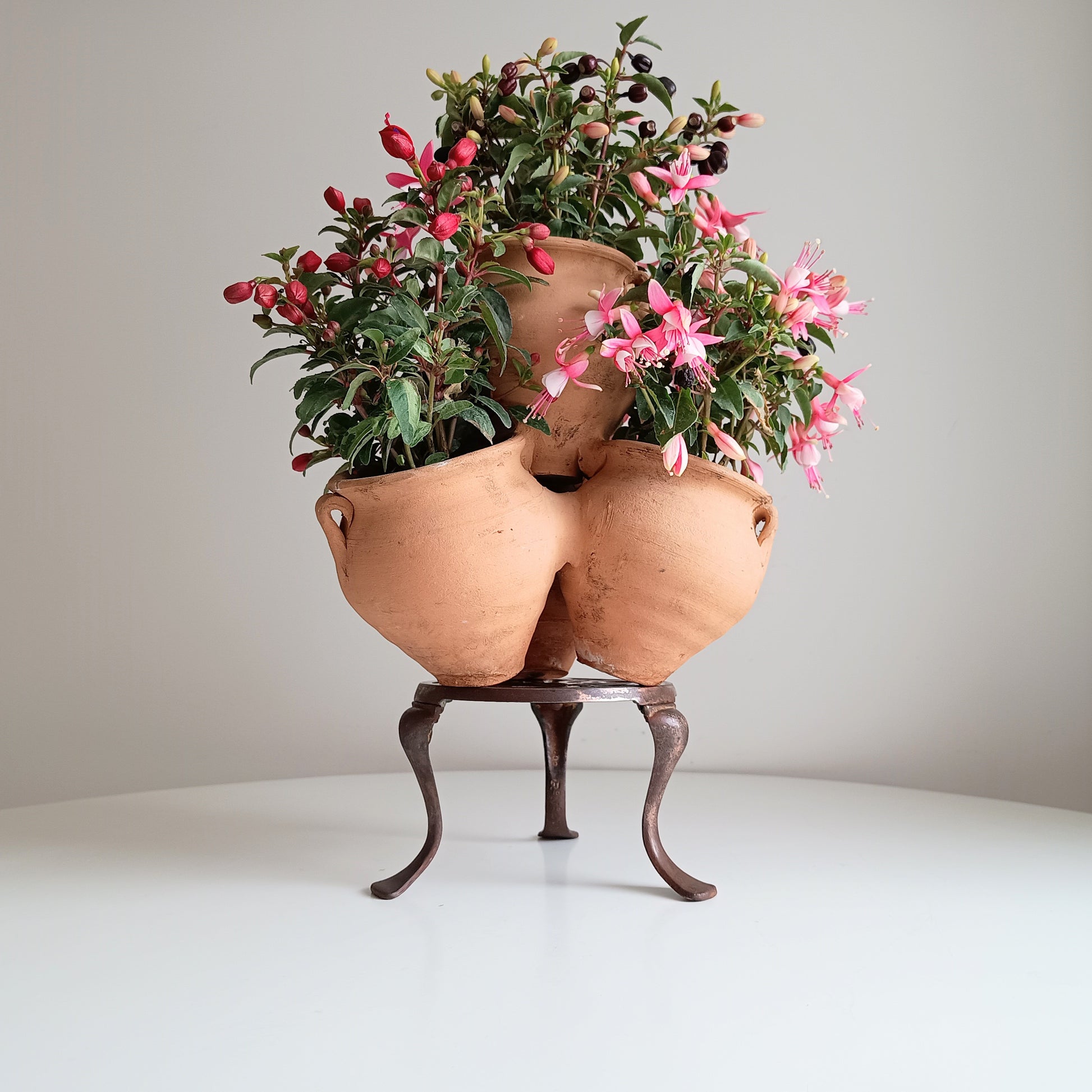 Vintage plant stand