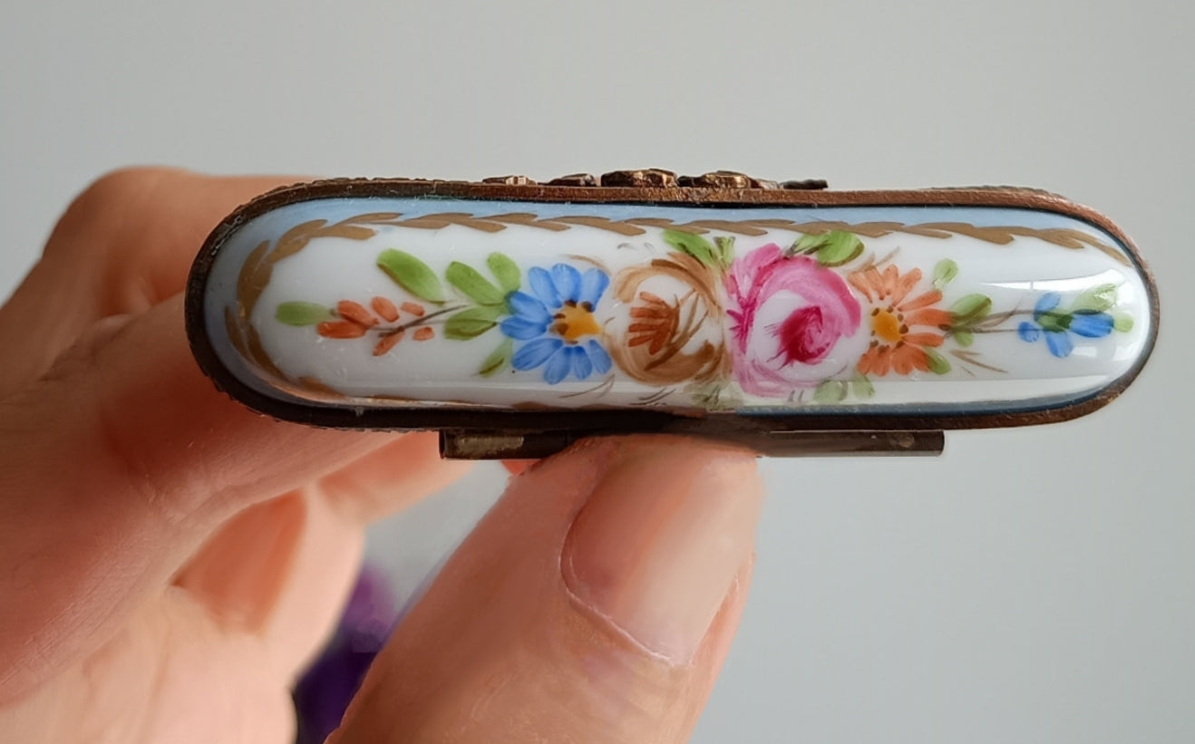 Antique Hand-Painted Limoges Porcelain Needle Box – Roses & Gilt with Brass Fittings