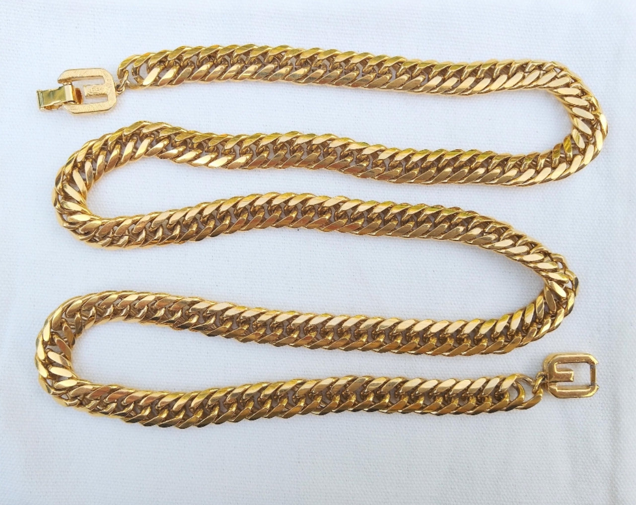 1980s Statement Givenchy Gold Plated Chain Belt or Necklace – Made in France