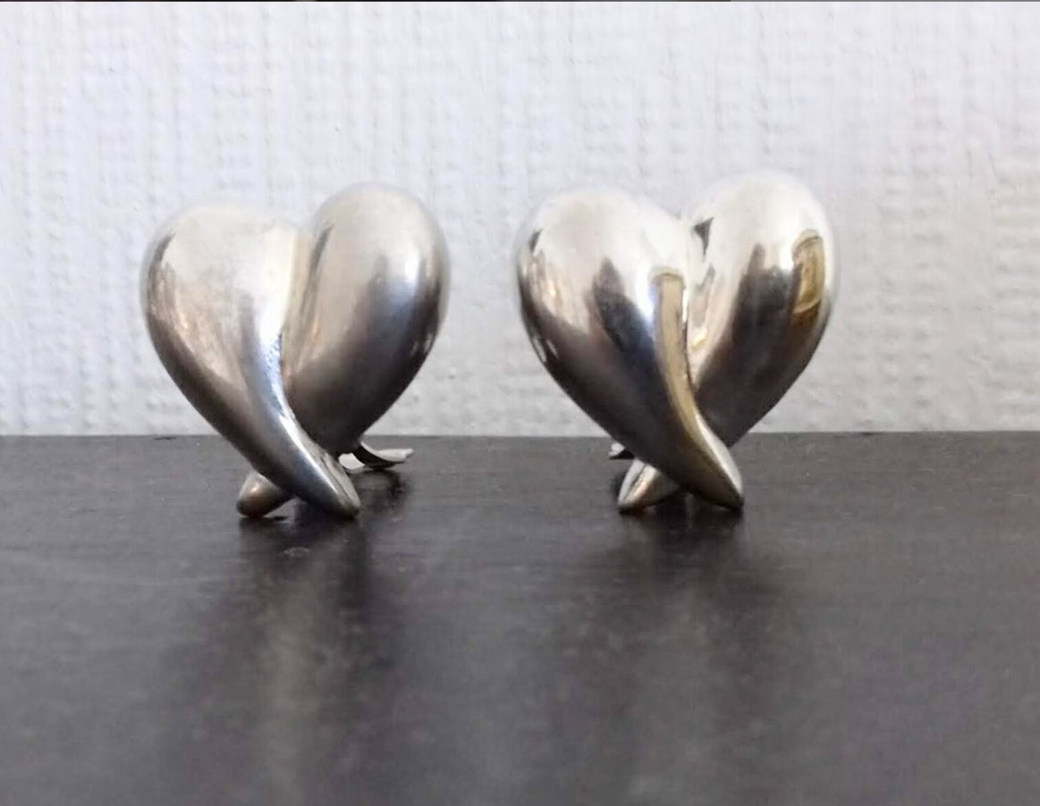 Escada Heart - Authentic Vintage Earrings in Signature Design